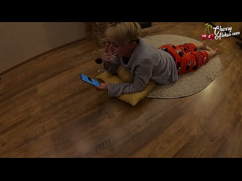 ❤️ Skør blondine suger kæmpe pik og hopper på den - analsex ️❌ Porn video at da.myinvest.top ❤