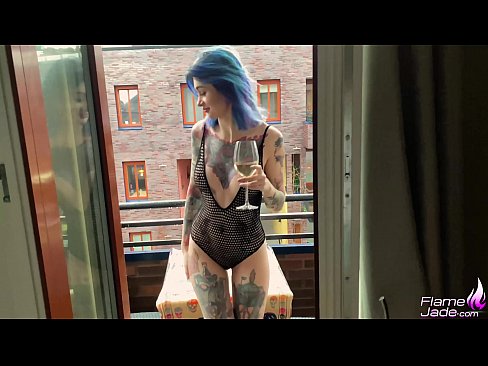 ❤️ Kæmpe pige suger med en sut og knepper lidenskabeligt under åben himmel ️❌ Porn video at da.myinvest.top ❤